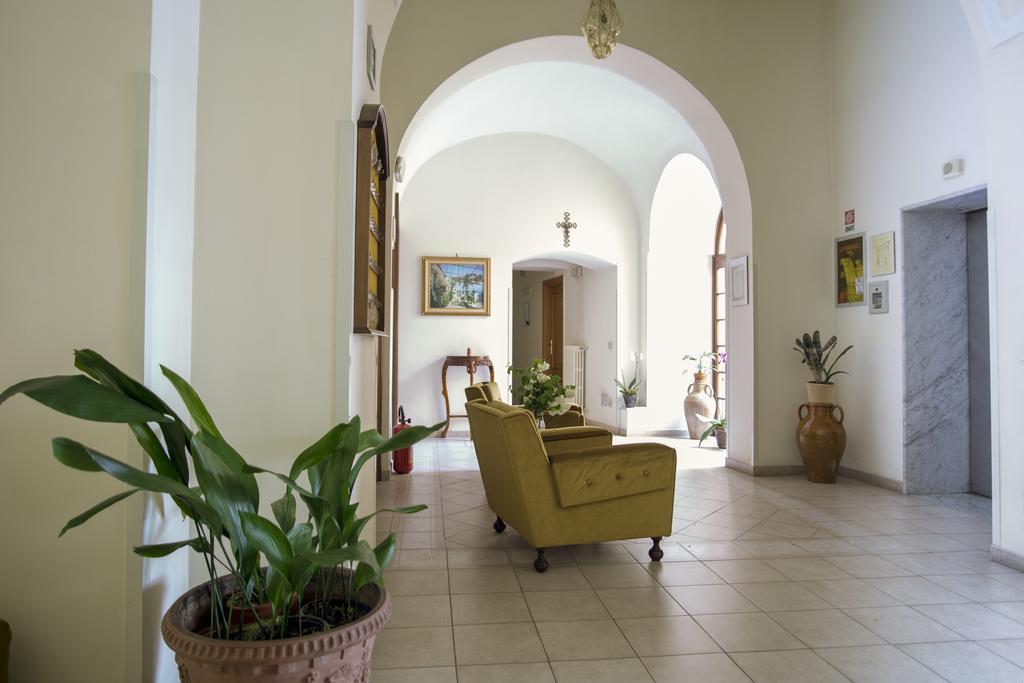 Domus San Vincenzo Bed and Breakfast Sant'Agnello Buitenkant foto