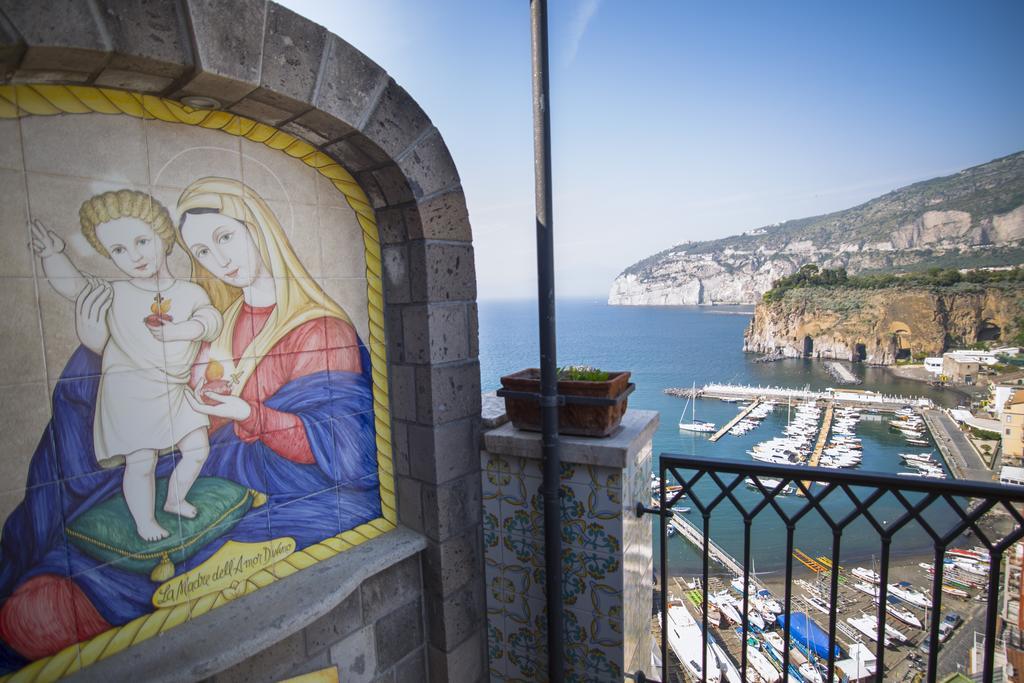 Domus San Vincenzo Bed and Breakfast Sant'Agnello Buitenkant foto