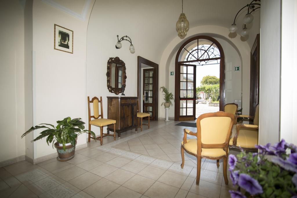 Domus San Vincenzo Bed and Breakfast Sant'Agnello Buitenkant foto